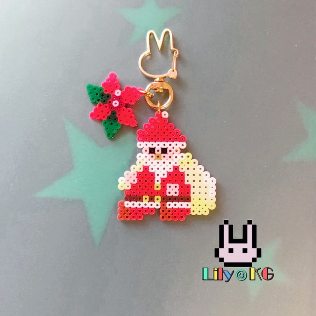 クリスマスキーホルダー ドット絵 アイロンビーズアクセサリー Lily Kg