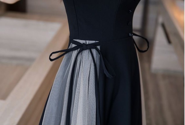 パーティードレス ワンピース レディース 40代 きれいめ 30代 代 50代 黒 ミモレ丈 膝丈 膝下丈 Aライン 半袖 無地 バイカラー 二次会 春夏 フォーマル 上品 おしゃれ きれいめ Dress Plaatje