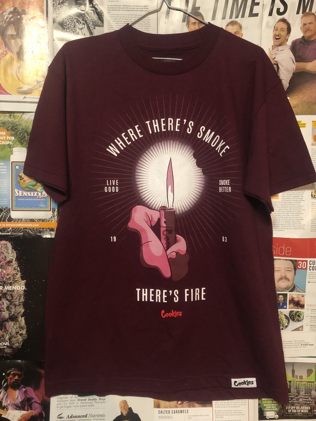 数量限定 激レア Sf初の大麻ディスペンサリーブランド Cookies Tシャツ Where There S Smoke There S Fire Thehighclass