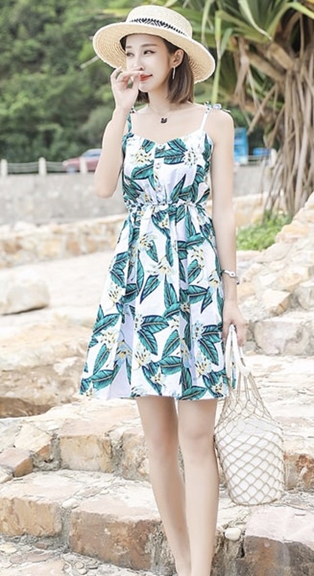 ビーチスタイル 海 エレガント フェミニン ドレススカート 膝上キャミワンピース 花柄 リゾート 旅行服 18夏 韓国 Jm6098 ワンピの里