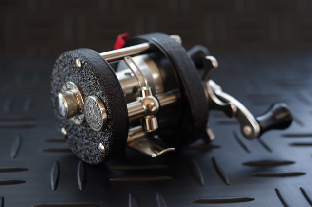 521sss T Vintage Black Luck Online