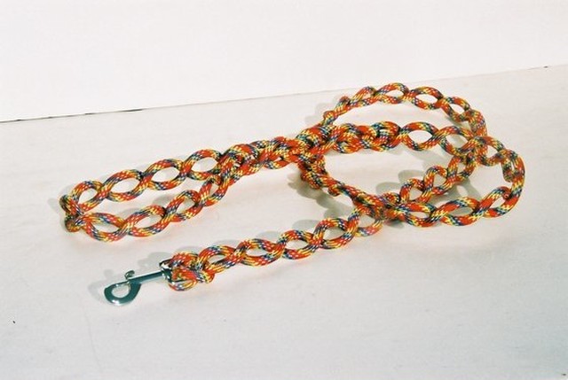 特許 穴に機能を持つソフロックのアイロープ 色々な用途に適応する不思議なロープ大型 超大型犬リード Soflock