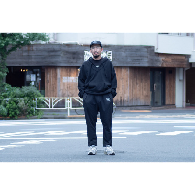 NEAT x 100A SPORTS TROUSERS TAPERED