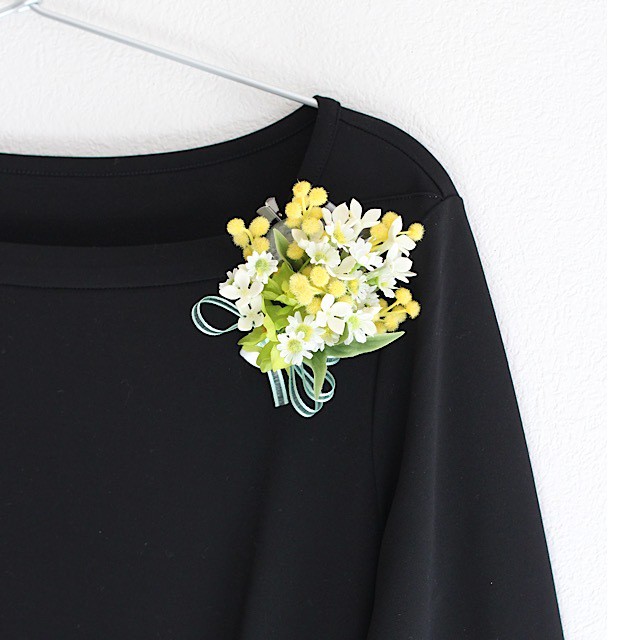 ミモザの花束コサージュ ケース付き 入学式 卒業式 入園式 卒園式 ル ソレイユ