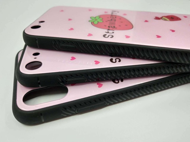 苺 ストローベリー イチゴ 蛍光ピンク ネオンカラー アイフォーンケース Iphoneケース Case Iphoneカバー おしゃれ おそろい カップル 韓国 おもしろい 海外 かわいい かっこいい 背面頑丈 かがみ がんじょうきれい Iphonex用 ピンク Rana