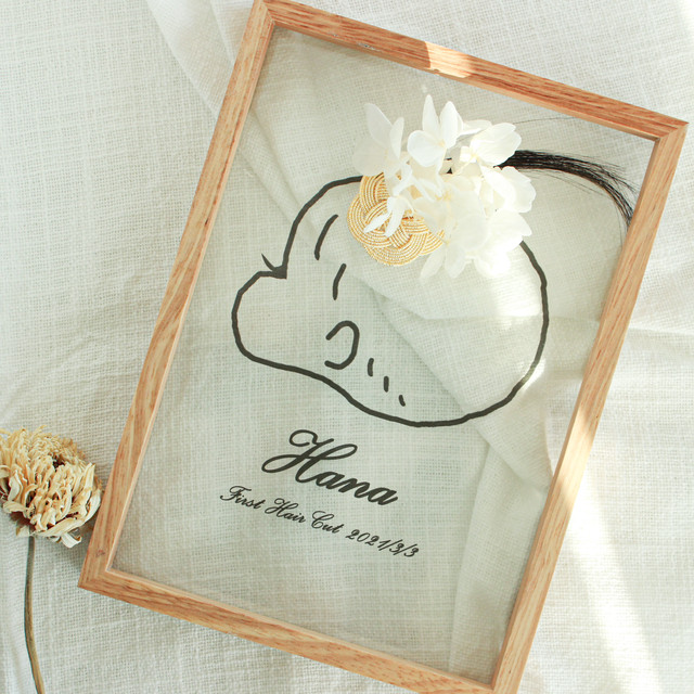 木製フレームつき 4種類選べる 透明 女の子ファーストカットアート 飾って可愛い写真２lサイズ 可愛い水引飾り付き 髪の毛のさしこみ口を隠せます Flower Mizuhiki