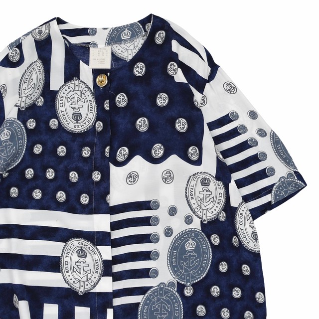 Unisex Over silhouette collerless viscose / rayon shirt