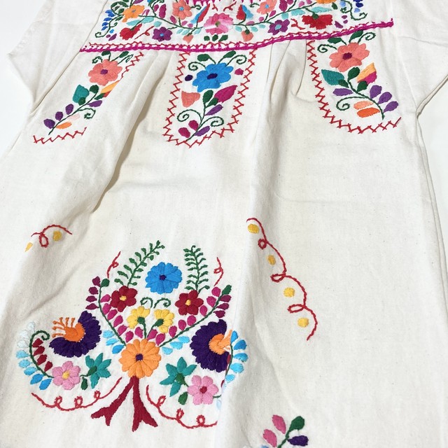 メキシコ刺繍 キッズワンピース100 Pinata ピニャータ メキシコ刺繍と服飾小物のお店 メキシコ刺繍 キッズワンピース100 Pinata ピニャータ メキシコ刺繍と服飾小物のお店