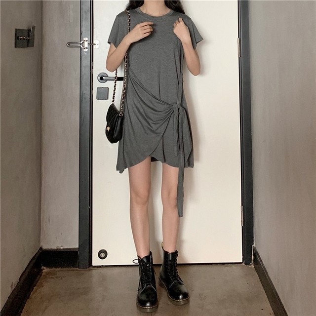 全2色 ワンピース ミニワンピース Tシャツ ラウンドネック 半袖 シンプル ゆったり カジュアル リゾート デイリー 普段着 夏 グレー ブラック Like Fashion