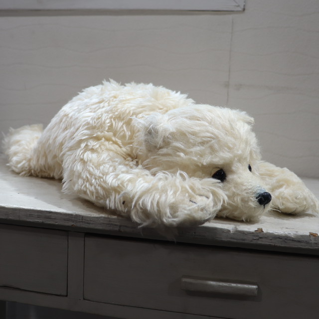 くったり寝そべり白くまちゃん ぬいぐるみ ビーズクッション 抱きまくら テディベア グラスアイ 古着屋 Sputonic