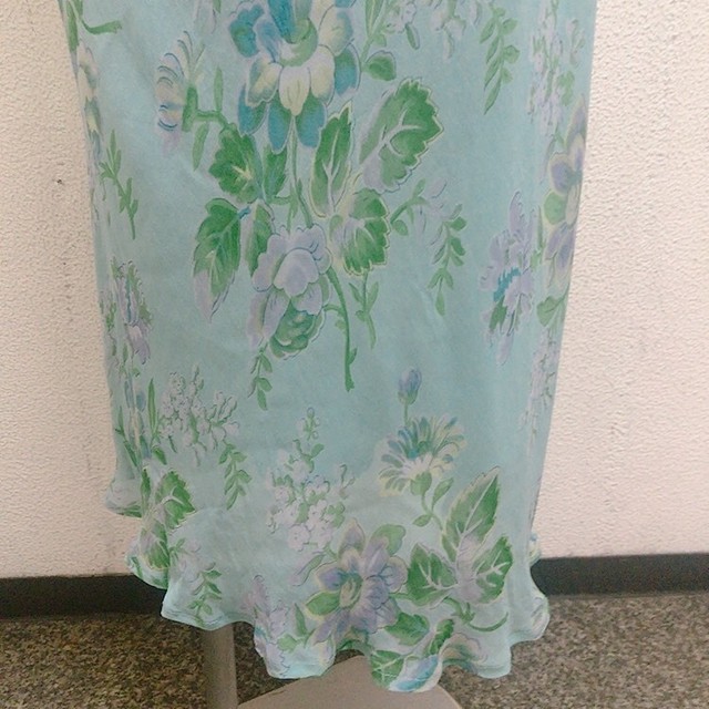 Used ロングワンピース 水色 花柄 Uta Used ロングワンピース 水色 花柄 Uta