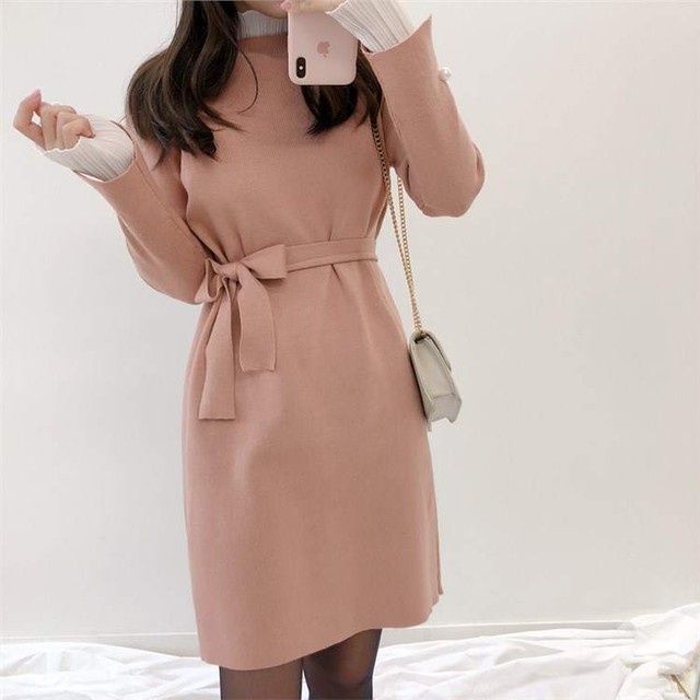 ハイネックウエストリボンワンピース ハイネックワンピース 黒 春 レイヤード風ワンピース ショート丈 ハイネック コーデ きれいめ 可愛い ウエストマーク リボン 重ね着風 長袖 ハイネック ワンピース デート お呼ばれ 黒 白 ピンク 1484 Sayurio レディース