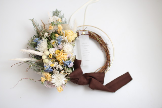 花とお家じかん チューリップとデルフィニュームのリース 花 音