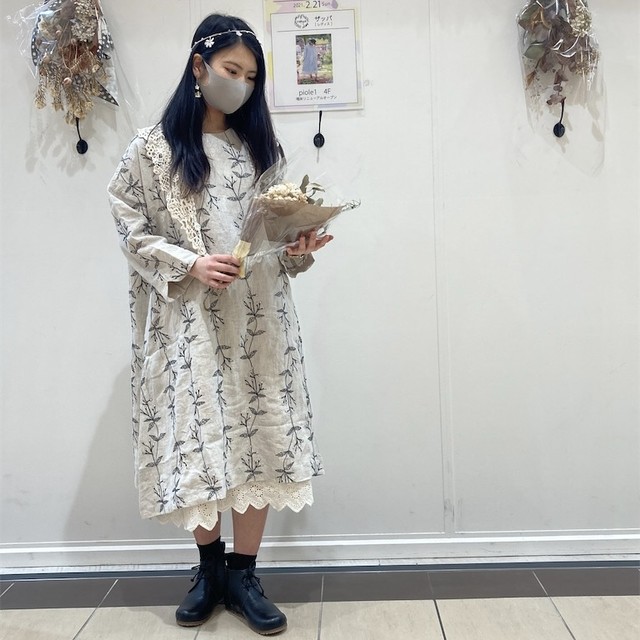 21s 011 ザッパ ルシエル リネンボタニカル刺繍ワンピース Zappa