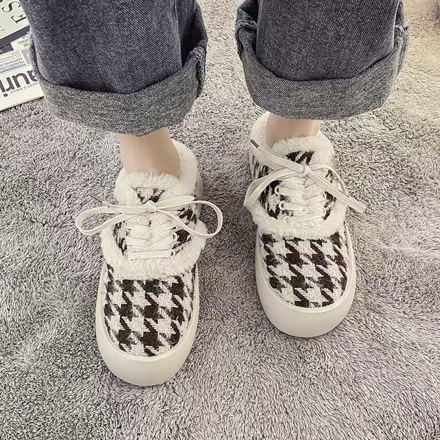 モコモコ レディーススニーカー 可愛いシューズ Melissa 2 5 2 18 発送休み