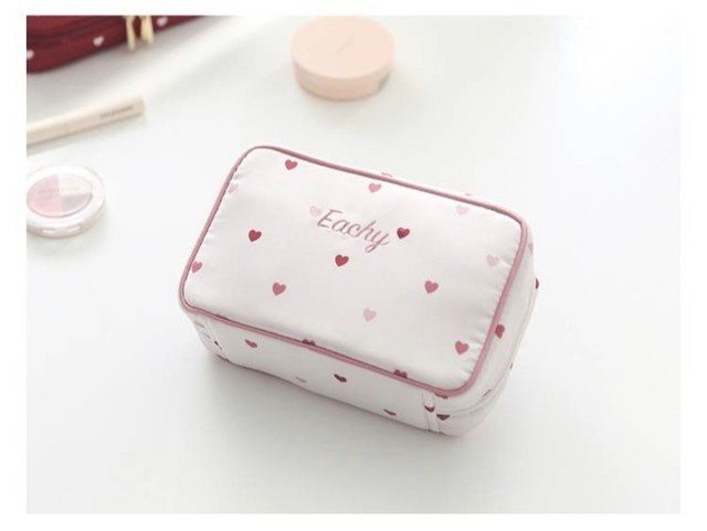 秋 冬 レディース ポーチ 小物入れ 化粧ポーチ コスメポーチ おしゃれ 可愛い ポップ ハート ラブリー ワンカラー 桃 原宿系 韓国 きれいめ プチプラ Yn 10 6 Laturecute