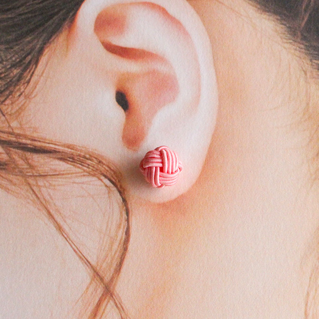 素敵なおめかし あわじ玉のピアス(ファンシーピンク)