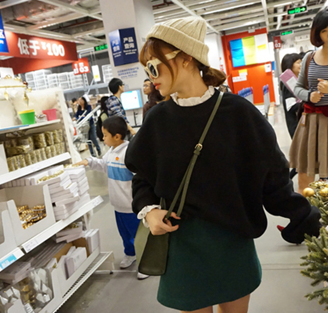 オーバーサイズ ミントグリーン フェイクレイヤード トレーナー フリル襟 フリル袖 フリルネック スウェット プルオーバー シンプル カジュアル ガーリー 韓国 オルチャン 韓国ファッション 新作 春夏 春 夏 Om 192 Musubi Me 韓国 オルチャン レディースファッション