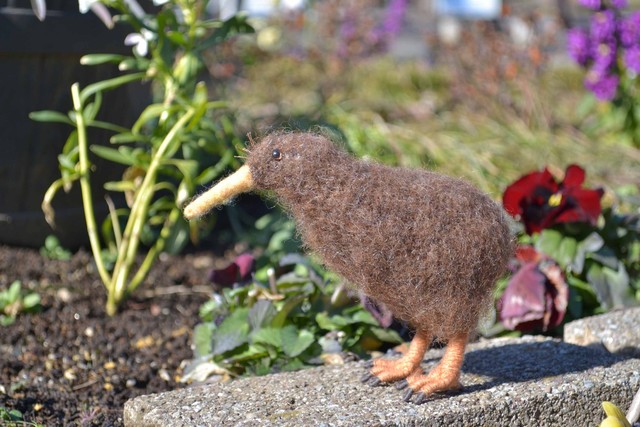 キウイバードのあみぐるみ よねざわなみ