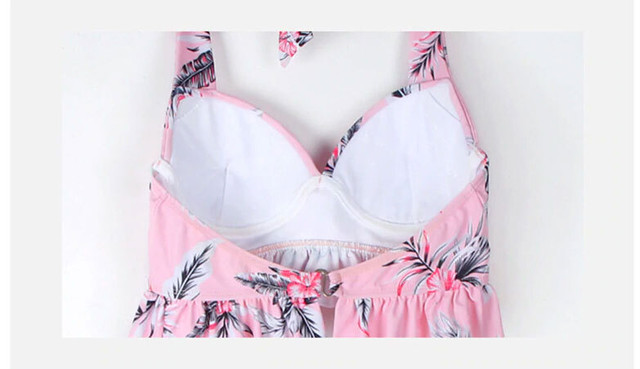 3点セットの体型カバーもできちゃうワンピ風ビキニ チュニック羽織りで2wayコーデ水着 リーブルモール Libre Mall