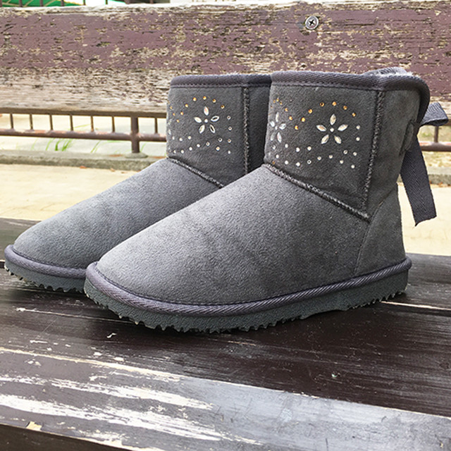 ビジュー付きショートムートンブーツ ラインストーン 秋冬 新作 Cawashopotome オトメの日々