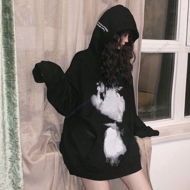 人気のファッショントレンド ラブリー女性 トップス 種類