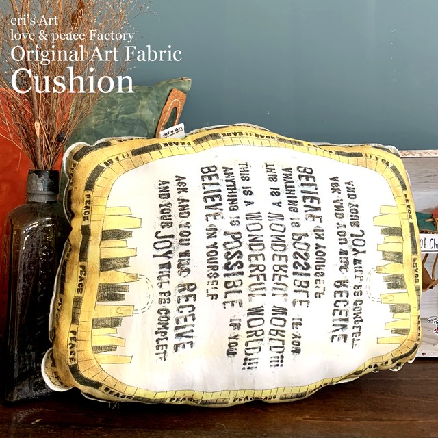 【Original Art Fabric】 アートクッション ILL-cushion-01