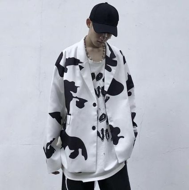 テーラードジャケット 韓国系 メンズ 総柄 牛柄 人気 送料無料 Jb 1