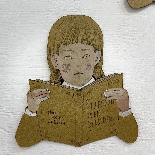 樋口佳絵|「library “Billedbog uden Billeder”」