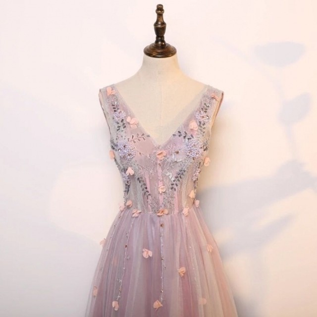 フラワーモチーフとビーズ刺繍のvネックロングドレス 86 韓国プチプラ レディースファッション専門店 Flowery