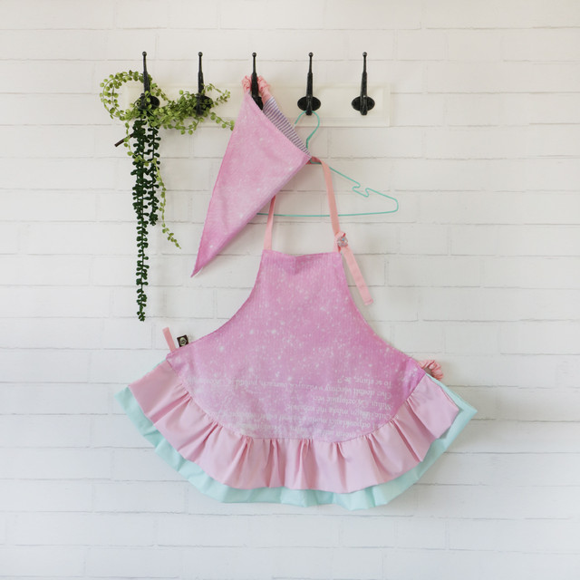 キッズ エプロン 三角巾付き リバーシブル 和柄 女の子 エプロン フリル ピンク N Wald えぬわるど ママとこども用 ハンドメイドの エプロン屋さん