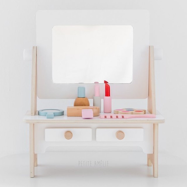 予約 国内在庫 送料無料 フランスメイクドレッサー 木のおもちゃ おもちゃ 積み木 プレゼント ギフト 出産祝い ベビー キッズ こども モンテッソーリ北欧 ブロック ベビー キッズラボ