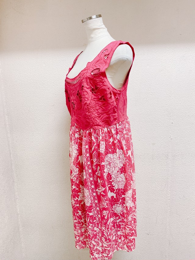 ヴィヴィアンタム ノースリーブワンピース ピンク 花柄 Vivienne Tam Uta