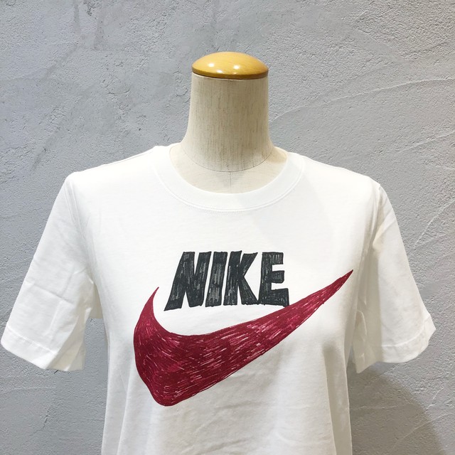 Nike アイコンクラッシュグラフィックtシャツ ｰtwentyｰ