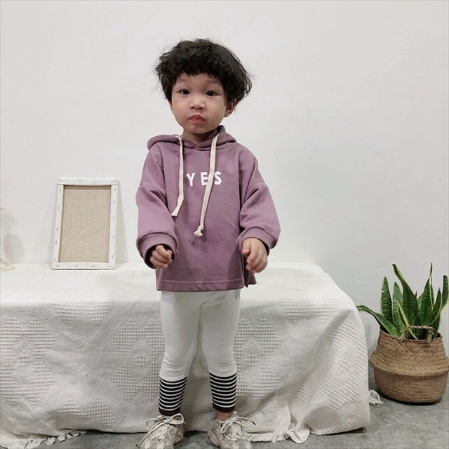 英字ロゴ 長袖 パーカー フーディー 男の子 女の子 子供服 キッズ プチプラ ストリート おしゃれ 80 90 100 110 1 130 140 取寄 発送目安14 21日営業日 Laff Store For Baby Kids ベビー キッズ 子供服 ショップ情報 配送スケジュール要確認