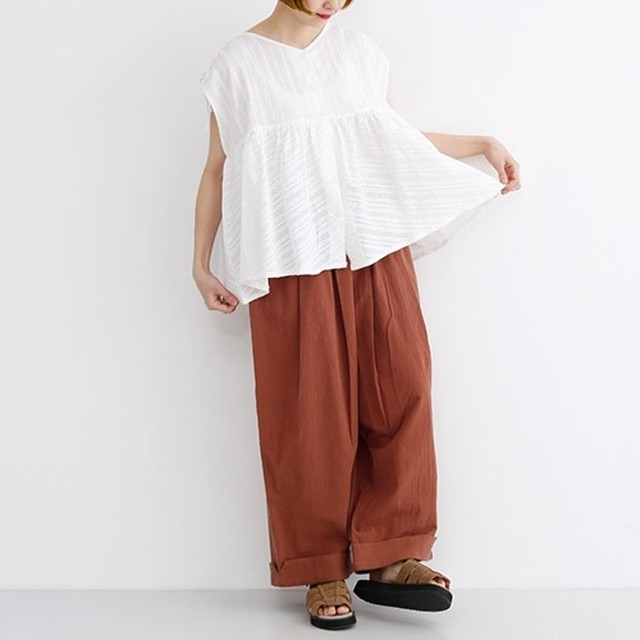 Merlot メルロー さわやかレースのノースリーブブラウス Loosey Goosey