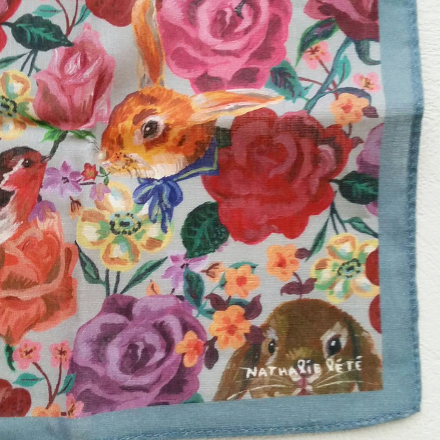 ナタリーレテ ハンカチ ラビット フラワー うさぎ 35cm 35cmサイズ 京都のかわいい雑貨屋さん ミハスピトゥー Mijaspittoo