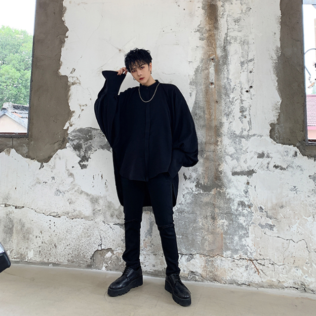 ロングテール ドレープデザイン バンドカラーシャツ ロングシャツ モード系 黒 白 ブラック ホワイト ユニセックス メンズ レディース 無地 ゆったり 大きいサイズ バンドカラー ロングスリーブ ドルマンシャツ オーバーサイズ ゴシック 韓国 原宿系 ドレープ ドルマン袖