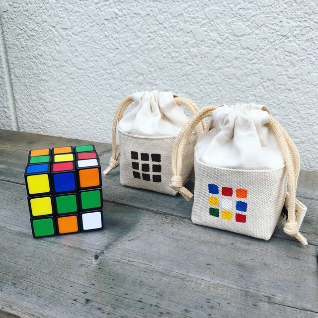 ウルフ舎の３ ３ ３キューブケース 色 カラー Item Name 3 3 3 Cube Case Wolf Sya Original Color Design 布とゆかいな仲間たち ウルフ舎