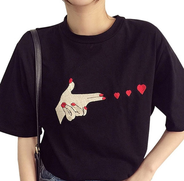 送料無料 可愛いデザイン ハートピストル Tシャツ 韓国ファッション オシャレ Style Jennie