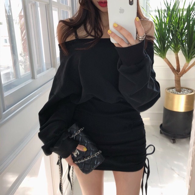オフショルダーワンピース ミニワンピース タイト 長袖 秋冬 デート お出かけ ブラック ブルー オフショル ミニワンピ Ukiukionepicec