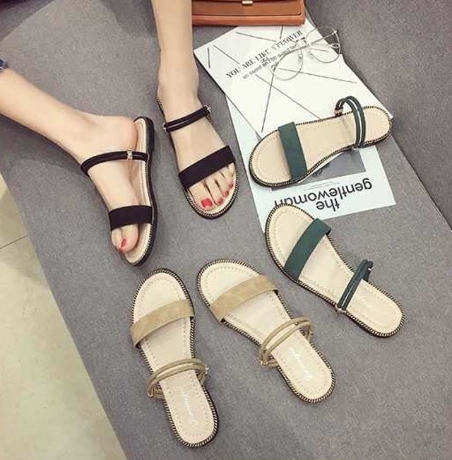フラットサンダル ぺたんこ らくらく シューズ 韓国ファッション レディース ビーチサンダル More More Shoes