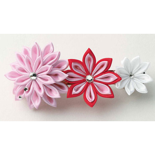 つまみ細工 バレッタ 手作りキット ピンク花 裁縫 手芸 ハンドメイド ツマミ 幸せデリバリー リングピローなどの結婚式アイテム 手芸用品の通販 つまみ細工 バレッタ 手作りキット ピンク花 裁縫 手芸 ハンドメイド ツマミ 幸せデリバリー リングピローなどの結婚式アイテム 手芸用品の通販
