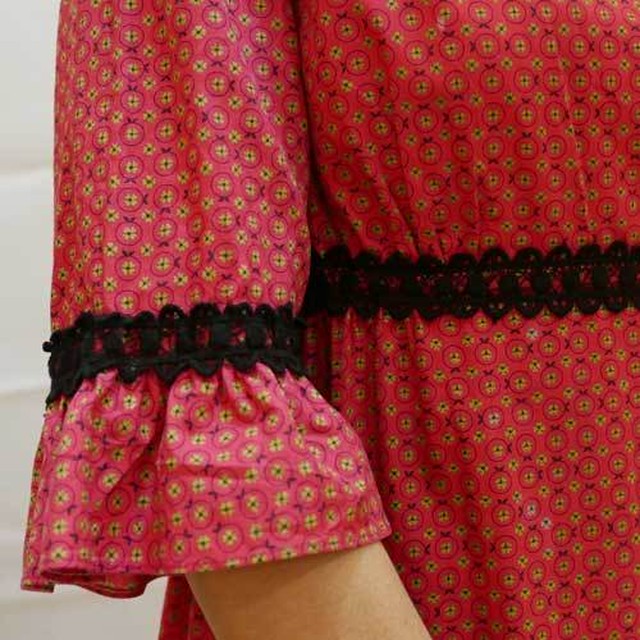 S Lサイズ アメリカ製古着 1960年代ヴィンテージ 赤に黒のレース クラシカルロマン マキシ丈ワンピース Coolklothes