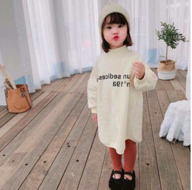人気のワンピース 裏起毛ベージュ ネイビー 90 130 韓国子供服 Varu