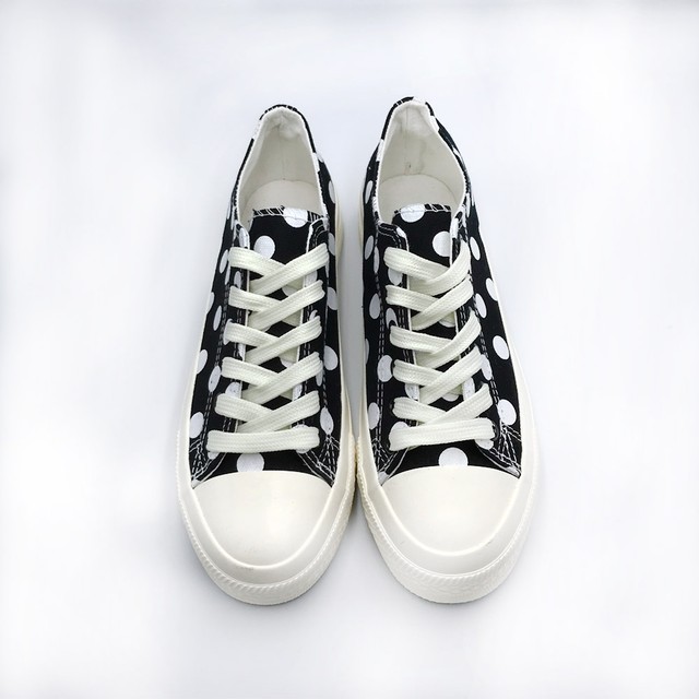 スニーカー レディース キャンバススニーカー 帆布 ローカット ドット 水玉 デザイン 白 黒 カジュアル シンプル くつ シューズ Infini Arc En Ciel