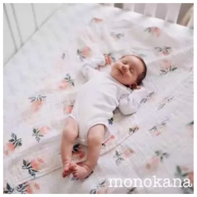 大人気のピンクフラワー柄 おくるみ 新生児 スワドル バンブーコットン ガーゼ Monokana Swaddle ベビー服