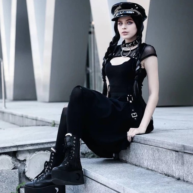 バスト オープン バックル ワンピース Jua S Goth