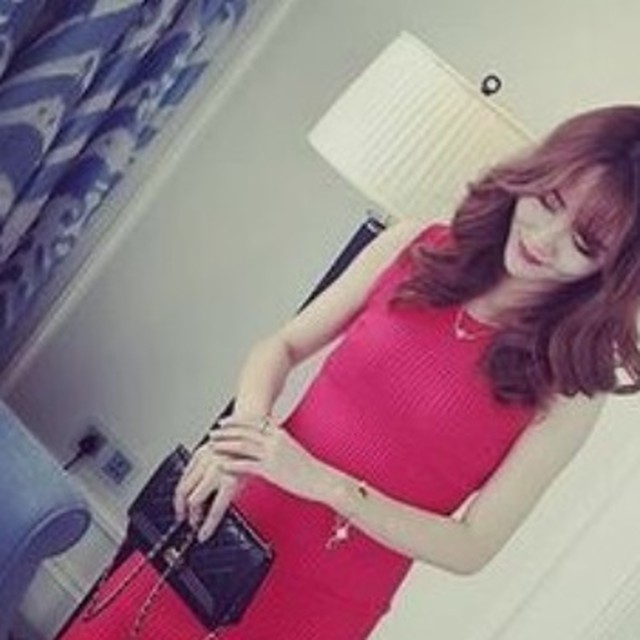 夏 ニットワンピース 夏服 レディース ノースリーブ ワンピース リブニット 韓国 ファッション レディース 春物 夏物 かわいい セクシー タイト ワンピ ス 夏 黒 白 グレー ライトピンク ブラウン レッド ワンピ Vestito