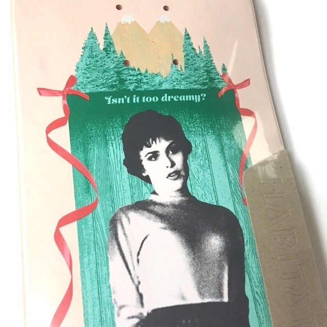 Habitat X Twin Peaks Audrey Horne Deck 8 5x31 75インチ ハビタット X ツインピークス コラボ オードリー ホーン デッキ Pretzels Skateboard And Culture